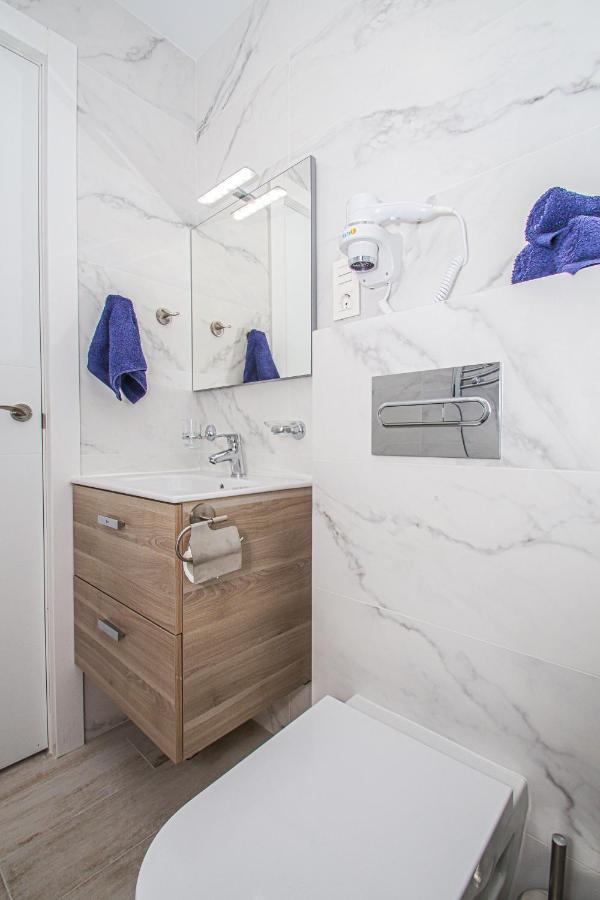 Stylish Studio For Rent With Fantastic Location In Marbella Promenade. מראה חיצוני תמונה
